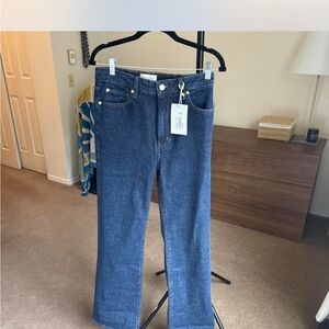 Frame The Arrow Straight Blue Jeans in Taboo